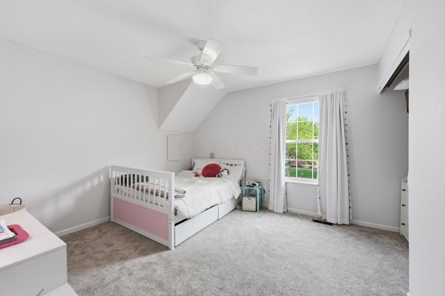 6239 Pirthshire Street, Dublin, OH 43016
