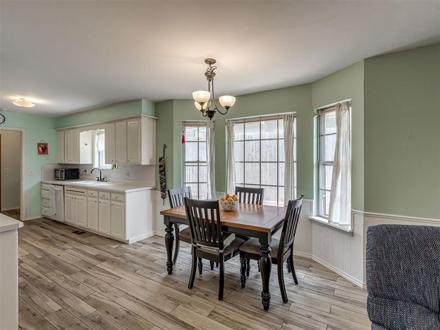 4617 NW 59th Terrace, Oklahoma City, OK 73122