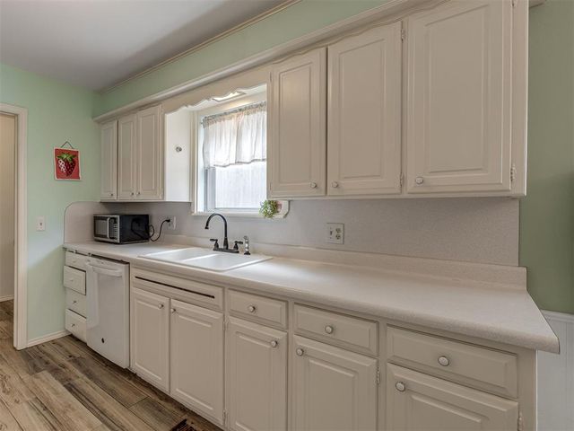 4617 NW 59th Terrace, Oklahoma City, OK 73122