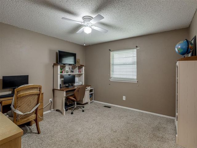 4617 NW 59th Terrace, Oklahoma City, OK 73122