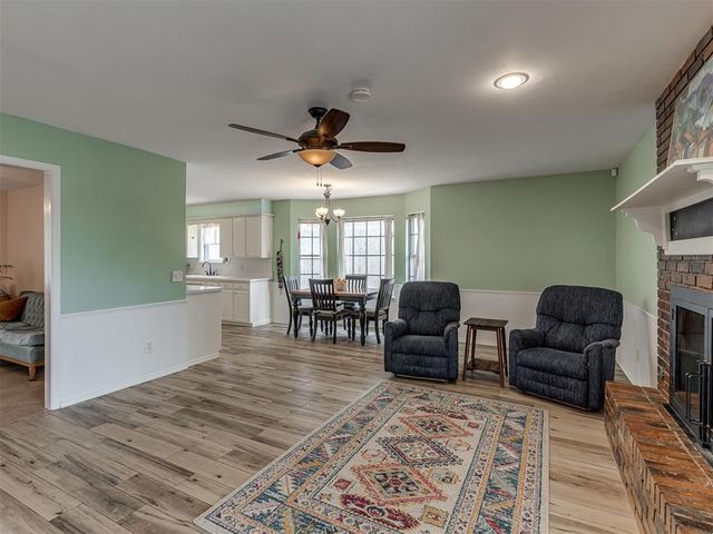 4617 NW 59th Terrace, Oklahoma City, OK 73122