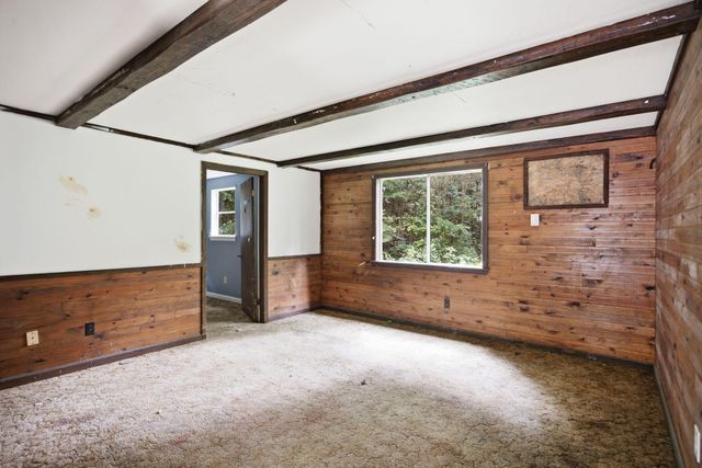 943 Roach Hollow Road, Ringgold, GA 30736