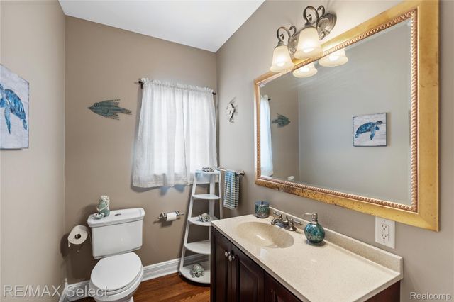 11472 Moffett Court, Fenton, MI 48430