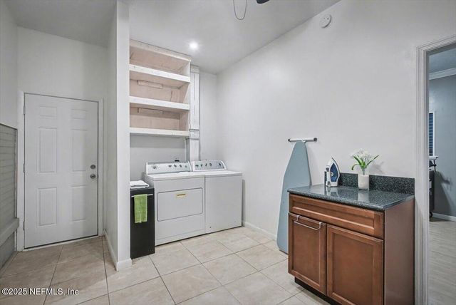 3742 BARMER Drive, Jacksonville, FL 32210