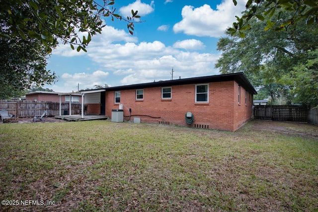 3742 BARMER Drive, Jacksonville, FL 32210