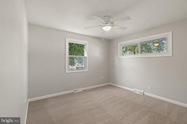 376 WILDROSE ST, Browns Mills, NJ 08015