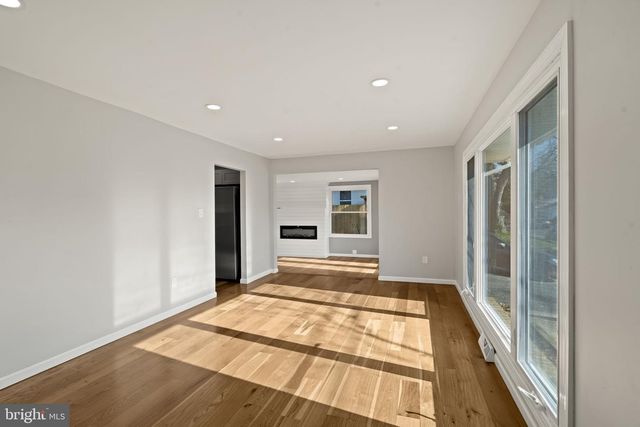 376 WILDROSE ST, Browns Mills, NJ 08015