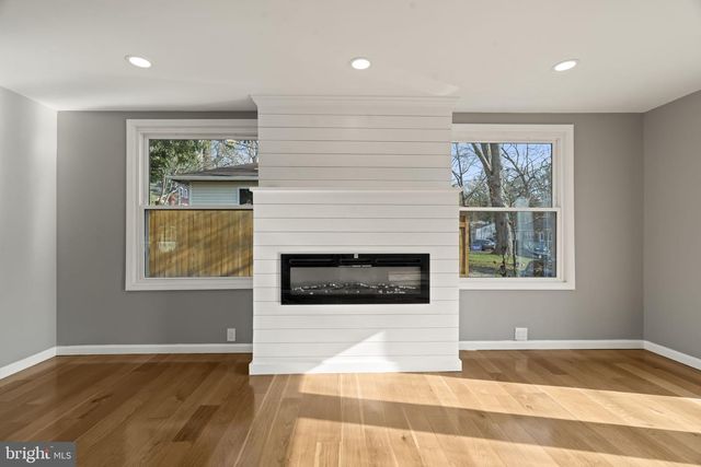 376 WILDROSE ST, Browns Mills, NJ 08015