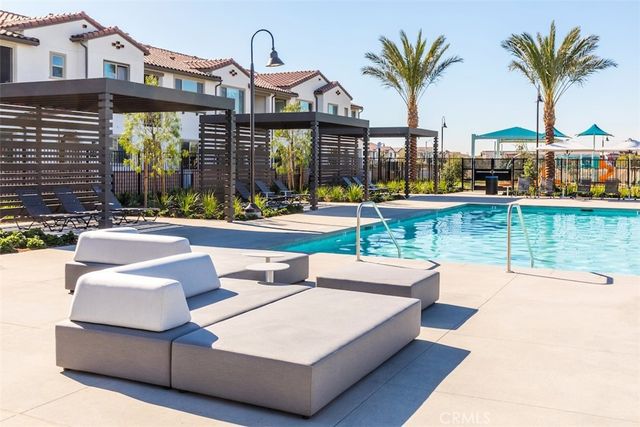 4154 S S. WILDFLAX PASEO 111, Ontario, CA 91761
