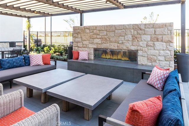 4154 S S. WILDFLAX PASEO 111, Ontario, CA 91761