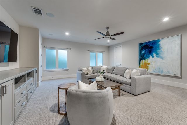 6655 Avian Drive, Dallas, TX 75230