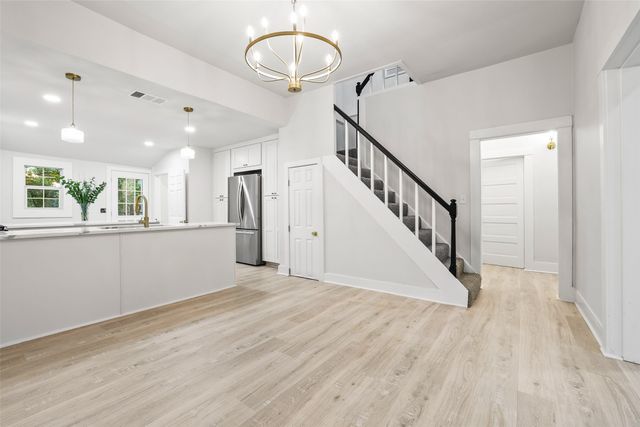 431 E Hull Street, Denison, TX 75021