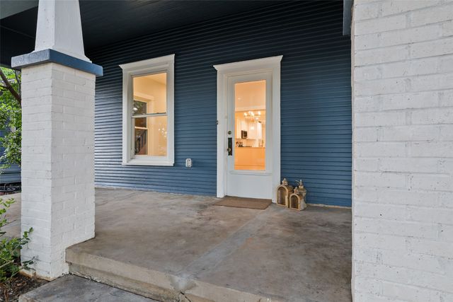 431 E Hull Street, Denison, TX 75021