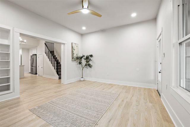 431 E Hull Street, Denison, TX 75021