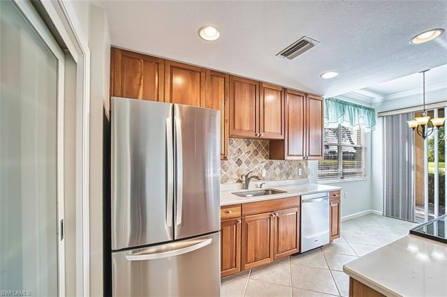 3071 Meandering WAY # 101, Fort Myers, FL 33905