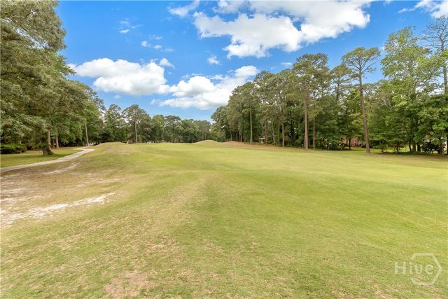 3 Pine Lakes Point, Savannah, GA 31405