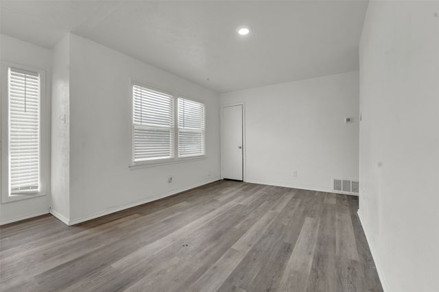 2682 Wasina Drive, Farmers Branch, TX 75234