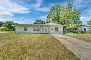 2682 Wasina Drive, Farmers Branch, TX 75234
