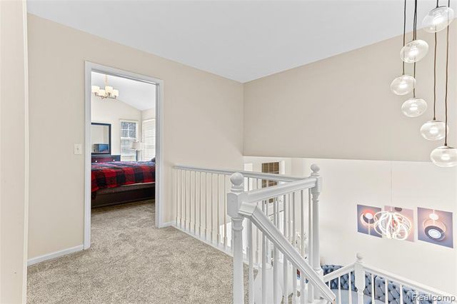 1033 Calpernia, Wixom, MI 48393