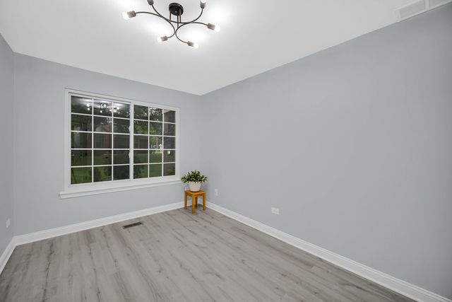445 Cromwell Circle 1, Bartlett, IL 60103