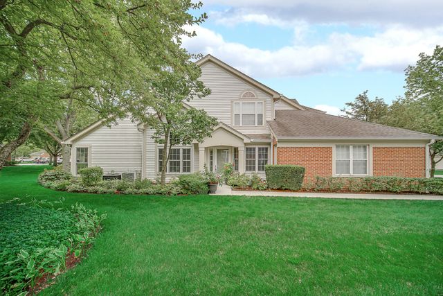 445 Cromwell Circle 1, Bartlett, IL 60103