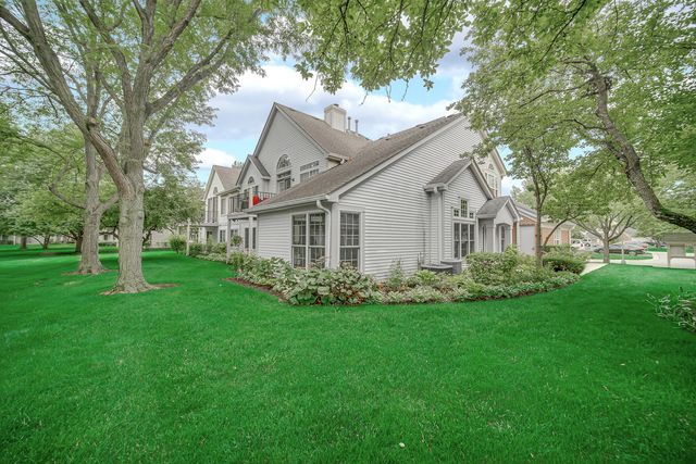445 Cromwell Circle 1, Bartlett, IL 60103