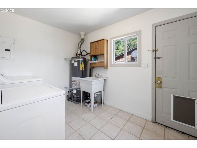 4536 Se 97TH Ave, Portland, OR 97266