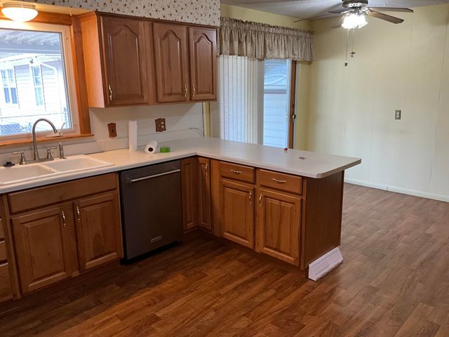 2011 S Sherman Street, Bay City, MI 48708