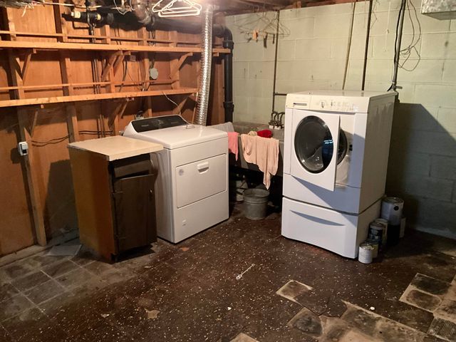 2011 S Sherman Street, Bay City, MI 48708