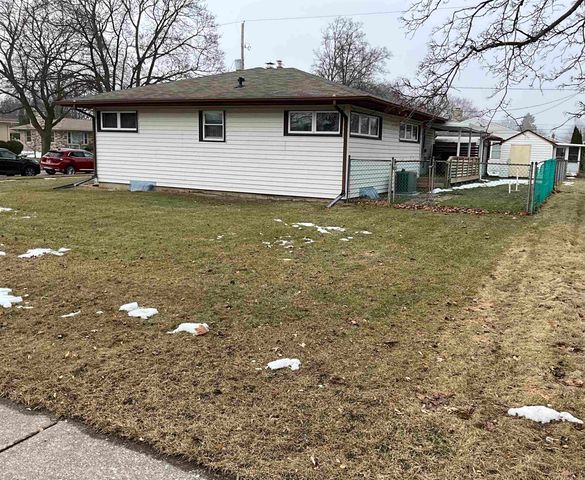 2011 S Sherman Street, Bay City, MI 48708