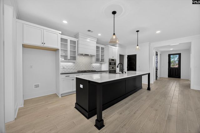2040 Shallow Bluff Court, Lexington, SC 29072