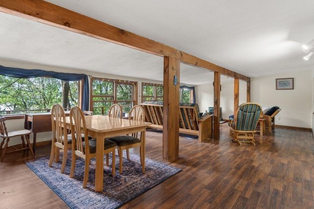 19 Lakeview Dr, Holland, MA 01521