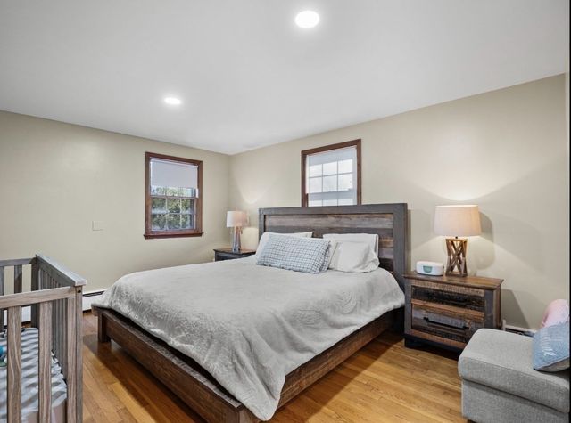 38 Fort Sumter Dr, Holden, MA 01520