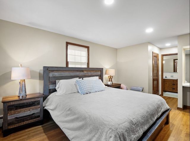 38 Fort Sumter Dr, Holden, MA 01520