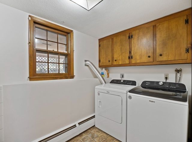 38 Fort Sumter Dr, Holden, MA 01520