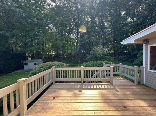 38 Fort Sumter Dr, Holden, MA 01520