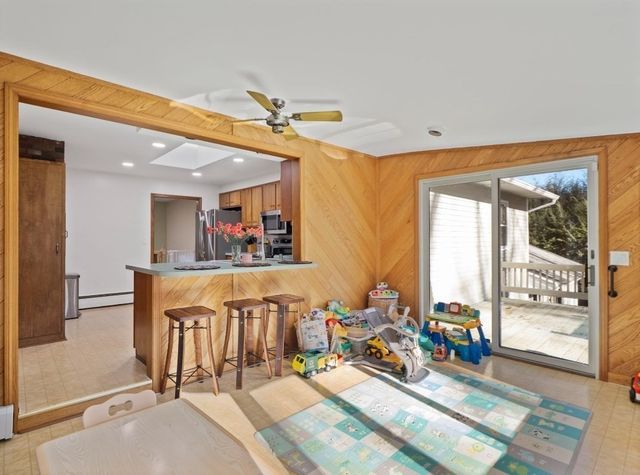 38 Fort Sumter Dr, Holden, MA 01520