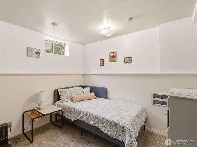 5821 3rd Avenue NW, Seattle, WA 98107