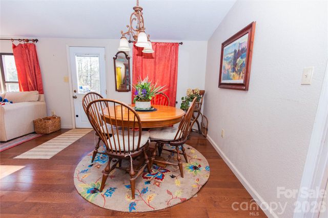 839 Hidden View Loop, Marion, NC 28752