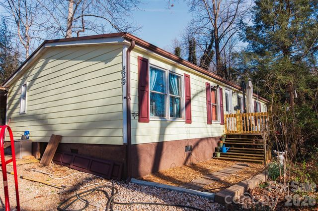 839 Hidden View Loop, Marion, NC 28752