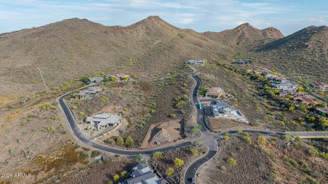 2516 W PRAIANO Way -, Phoenix, AZ 85086