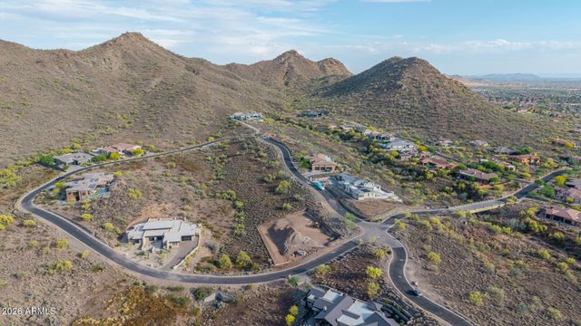 2516 W PRAIANO Way -, Phoenix, AZ 85086
