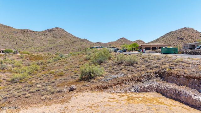 2516 W PRAIANO Way -, Phoenix, AZ 85086