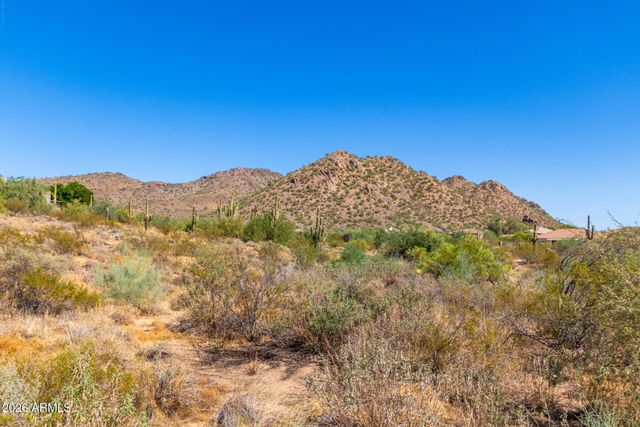 2516 W PRAIANO Way -, Phoenix, AZ 85086