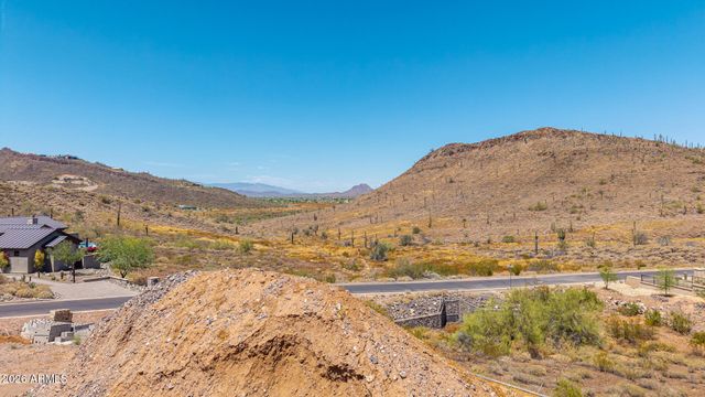 2516 W PRAIANO Way -, Phoenix, AZ 85086