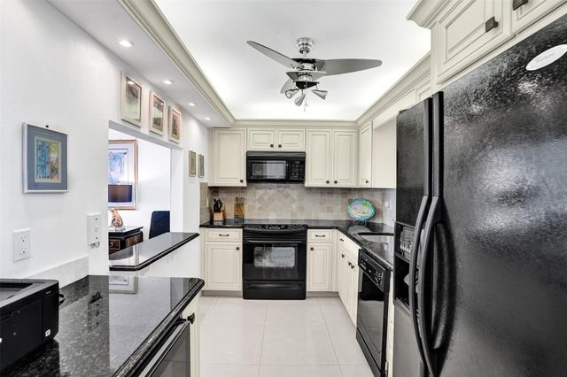 303 N Riverside Drive PH3, Pompano Beach, FL 33062