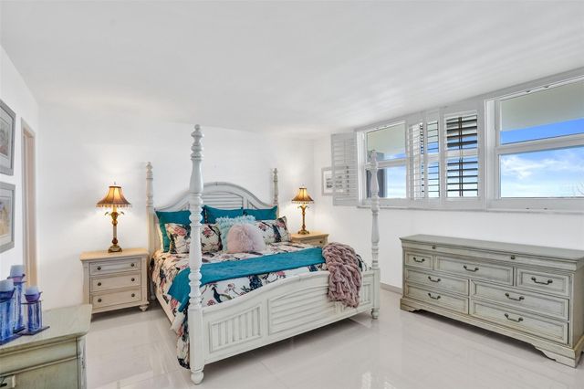 303 N Riverside Drive PH3, Pompano Beach, FL 33062