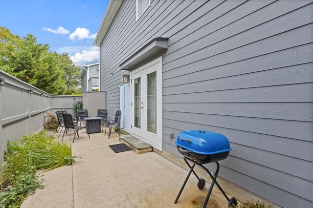 605B 17th Ave. N, North Myrtle Beach, SC 29582