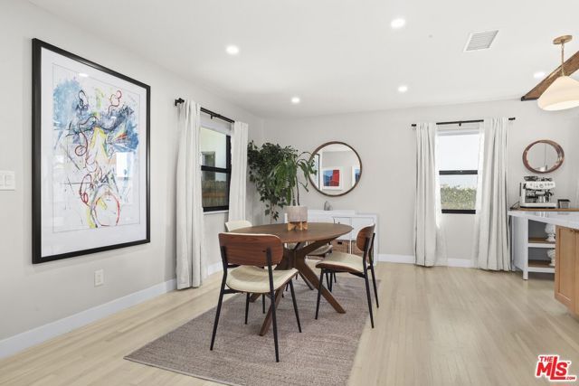 3152 Atwater Avenue, Los Angeles, CA 90039