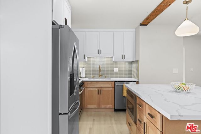 3152 Atwater Avenue, Los Angeles, CA 90039